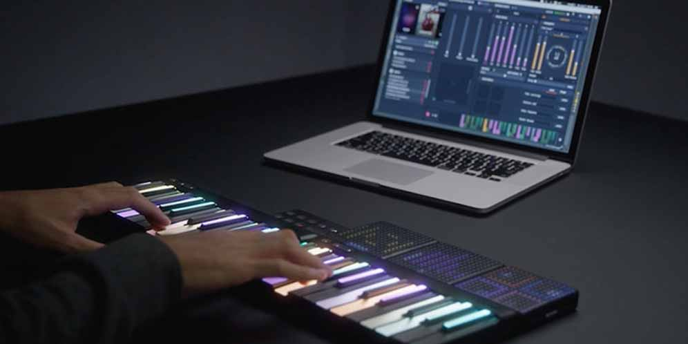 Device Ini Bikin Loe Gampang Belajar Keyboard!